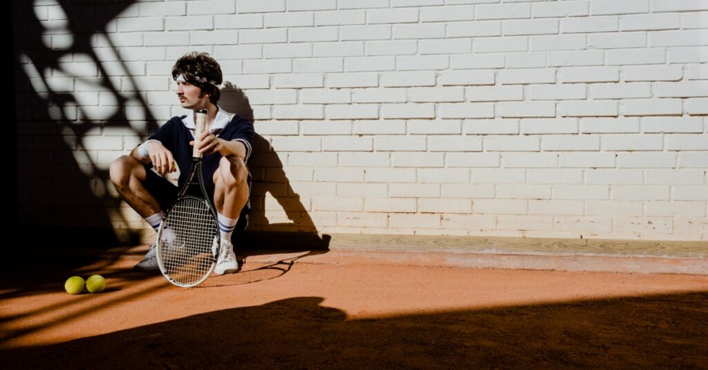 découvrez notre sélection de raquettes de tennis, offrant performance, confort et style pour tous les niveaux. que vous soyez débutant ou joueur confirmé, trouvez la raquette qui correspond à votre jeu et améliorez vos performances sur le court.