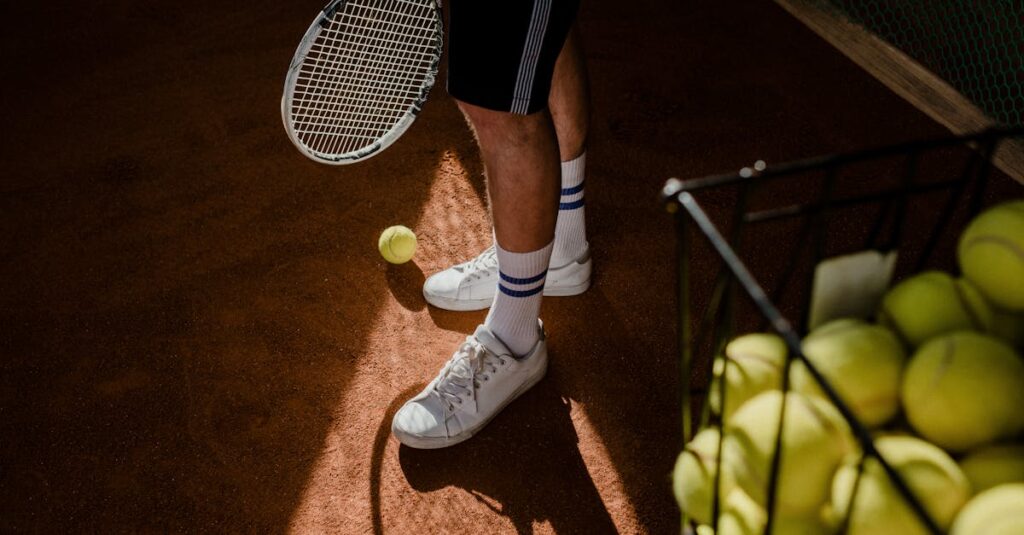 découvrez tout sur le cordage de raquette de tennis : techniques, conseils pour bien choisir votre tension et type de corde, astuces pour optimiser vos performances sur le court.