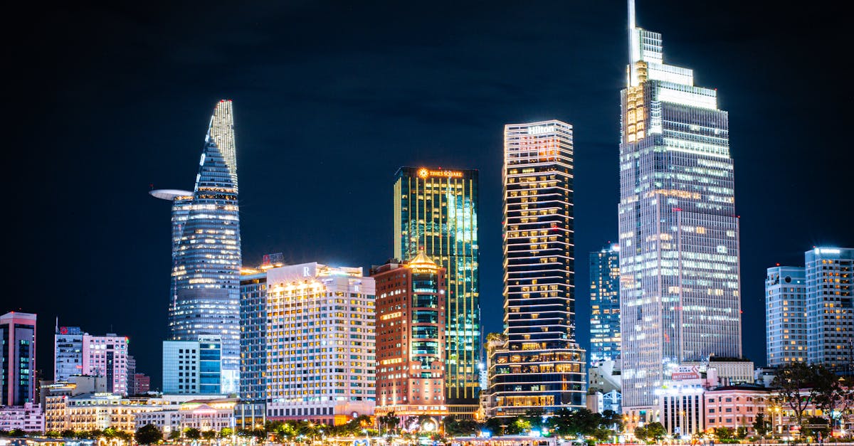 découvrez l’actualité, le palmarès et le parcours de dominic thiem, joueur de tennis autrichien de renommée mondiale, vainqueur de l’us open et figure incontournable du circuit atp.