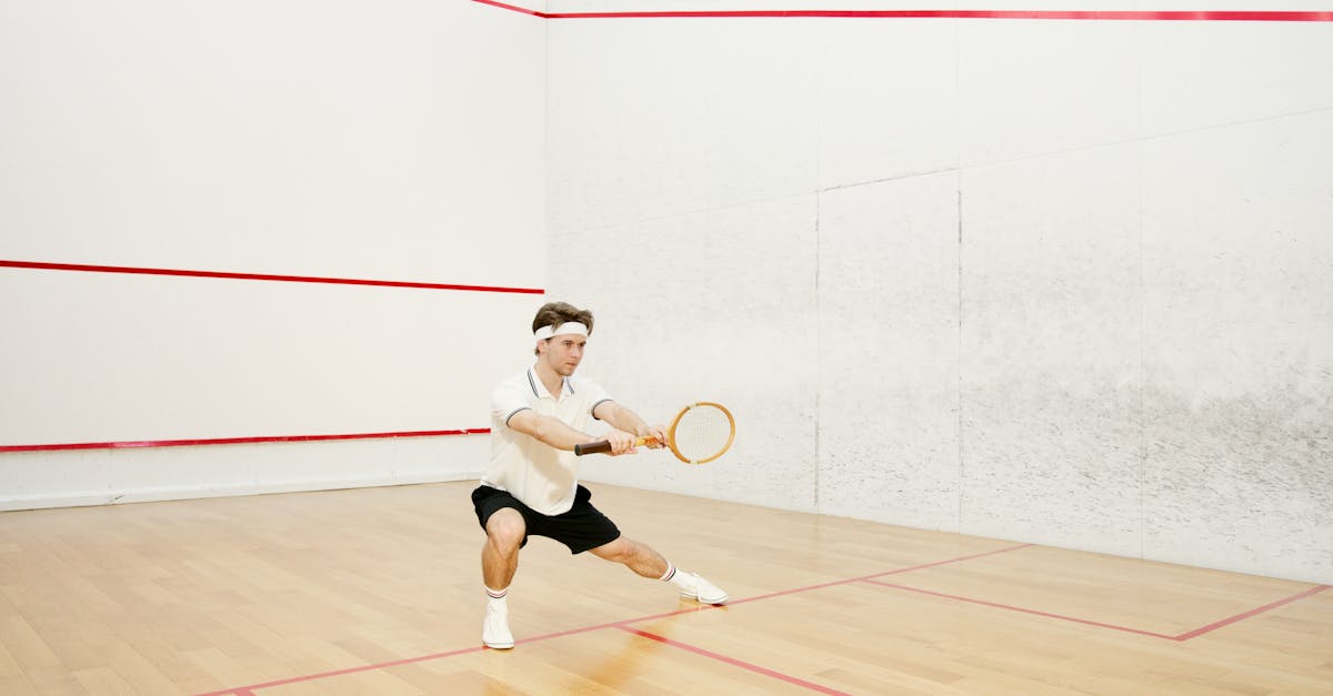 découvrez notre sélection de raquettes de qualité pour tous les niveaux. trouvez la raquette idéale pour améliorer votre jeu et profiter pleinement de votre sport préféré.