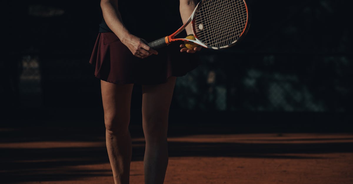 découvrez comment choisir la raquette de tennis idéale pour améliorer votre performance sur le court, avec nos conseils d'experts et critères essentiels.