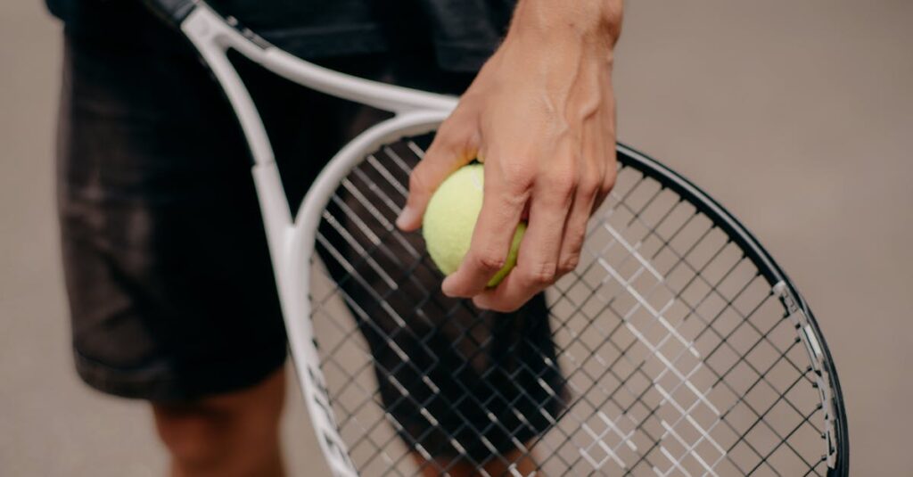 découvrez notre sélection de cordages pour raquettes de tennis, alliant performance et durabilité pour améliorer votre jeu.